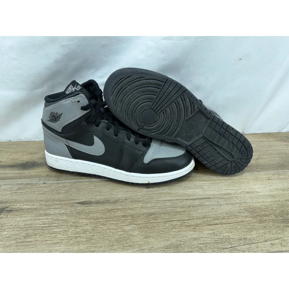 Nike Air Jordan 1 Retro‎ High OG Shadow 2013 Black Grey 555088-014 Mens 6.5Y